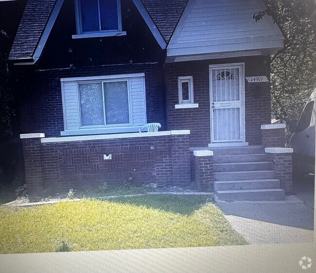 Building Photo - 14911 Sussex St Rental