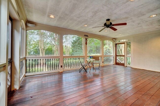 Photo - Ready NOW! 1st-Time Rental in John B. Dey ...