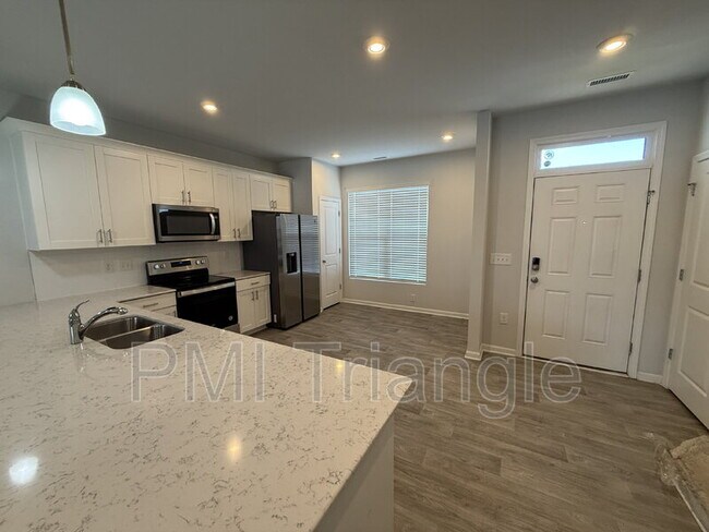Photo - 67 Blakely St