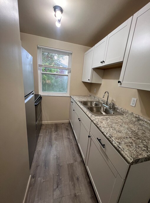 Photo - 3344 McHenry Avenue Apartamentos