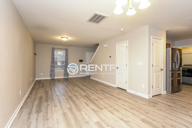 Photo - 5191 Liberty Hall Cir