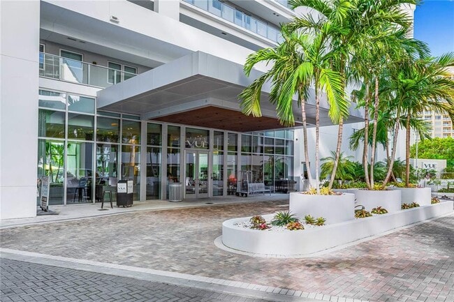 Photo - 1155 N Gulfstream Ave Unit 606