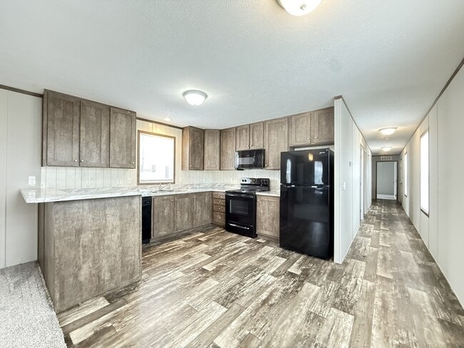 Photo - 10610 State Rte 762