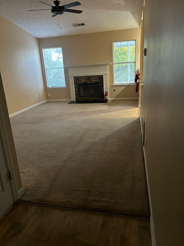 Photo - 421 Autumn Lake Ct