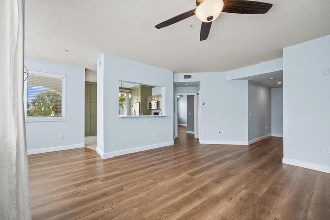 Photo - 11023 Legacy Ln