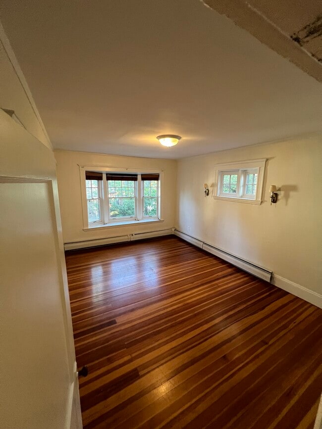 Living room - 60 Hammond St Unit #2