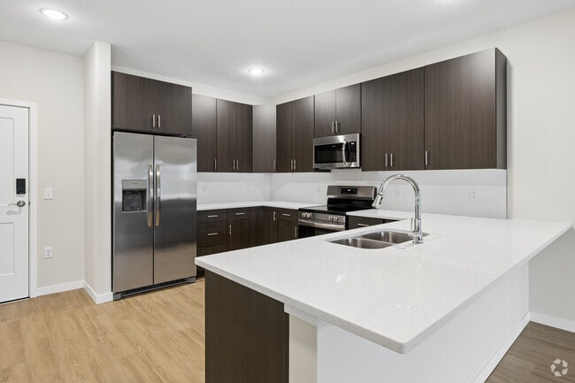 2BR, 2BA - 1,174SF - Kitchen