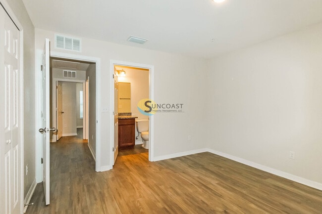 Photo - 72 Juniper Loop Unidad 2