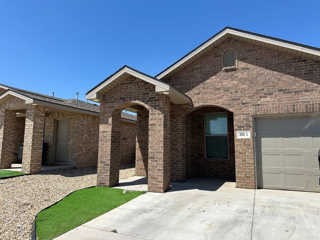 Photo - Pre-leasing for June: Frenship ISD!