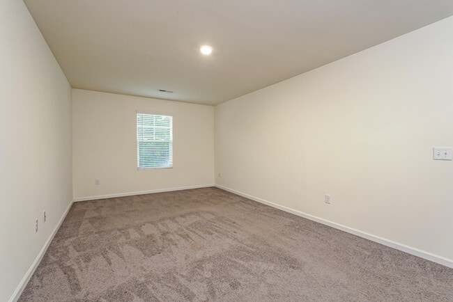 Photo - Fantastic 3bd/3ba home! Let yourself in!