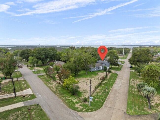 Photo - 99 Brownwood Dr Unit 99 Brownwood A