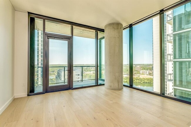 Building Photo - 610 Davis St Unit 2305 Rental