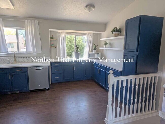 Photo - 3 Bed 2 Bath - HVAC