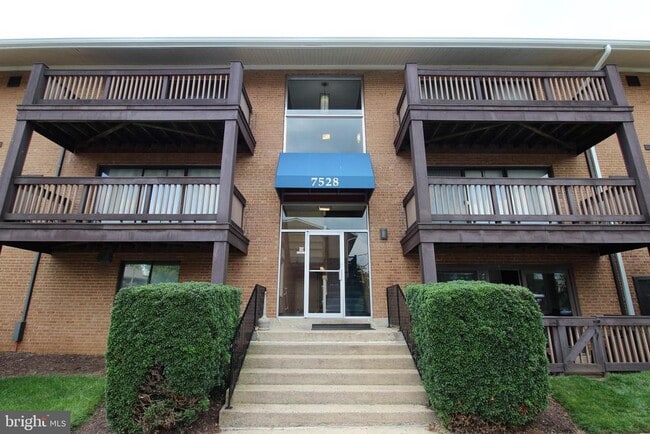 Photo - 7528 Savannah St Apartamento Unidad 28/101