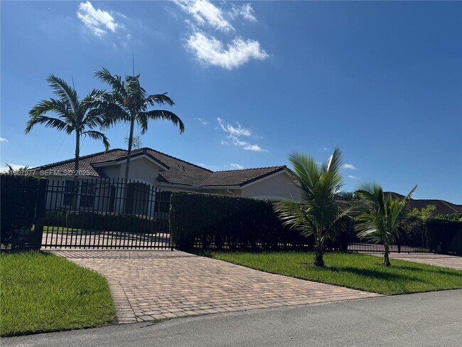 Photo - 12800 SW 222nd St