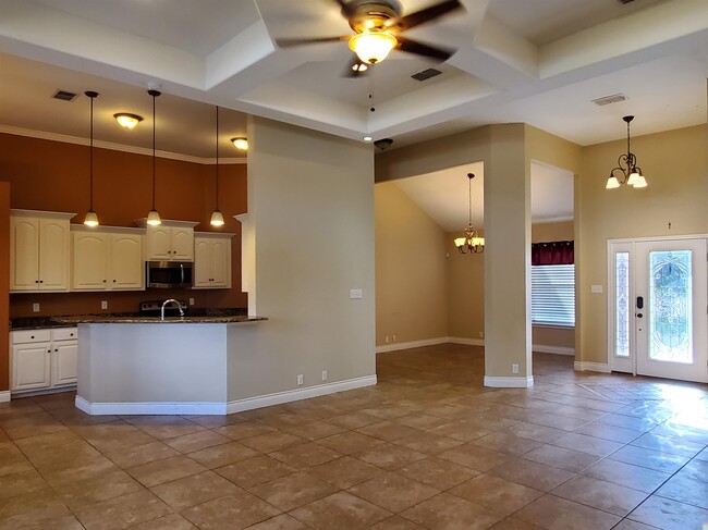 Photo - 409 Silver Sage Dr