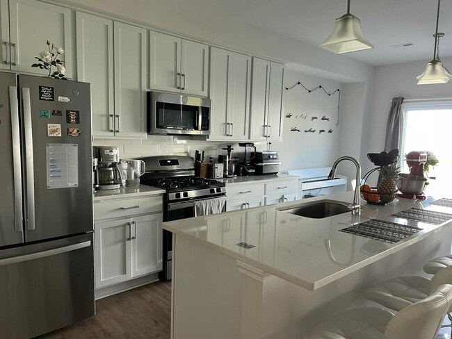 Photo - 604 Angus Ln