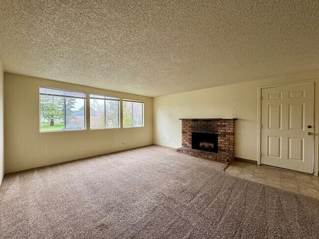 Photo - 4564greg Unit H