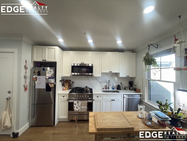 Photo - 14 Lopez Ave Unit 3