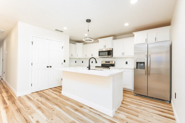 Photo - BRAND NEW 2 bed 2 bath home looking for its first occupants!