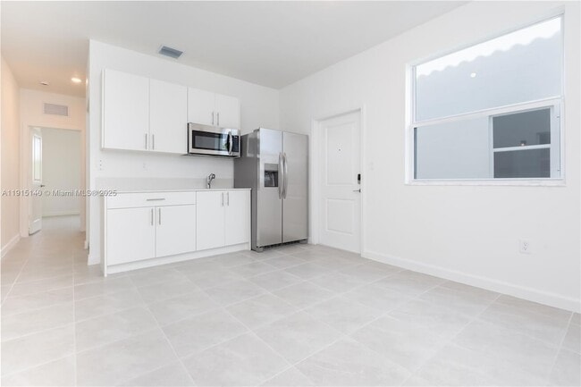 Photo - 2636 SE 8th Ct