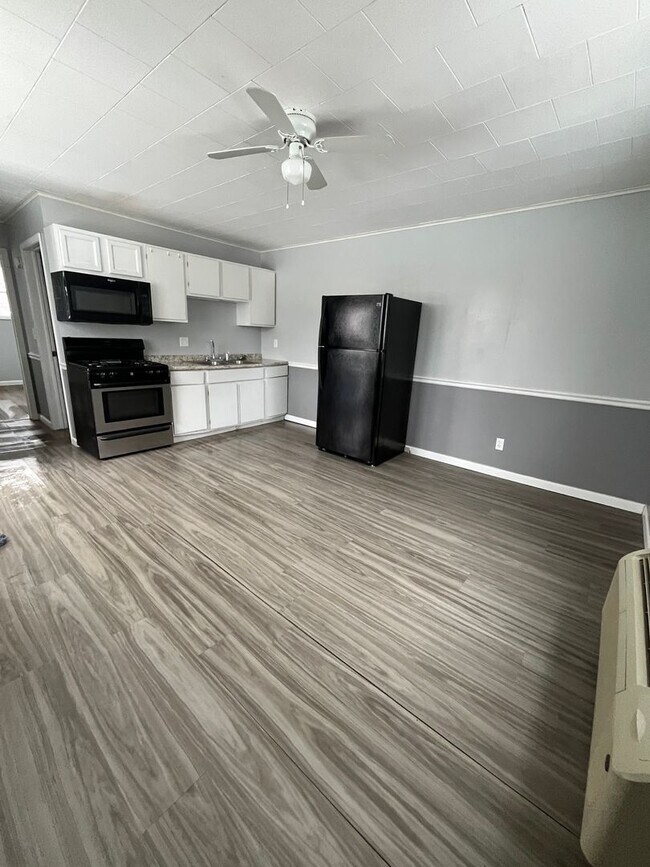 Photo - 200 South St Unit A