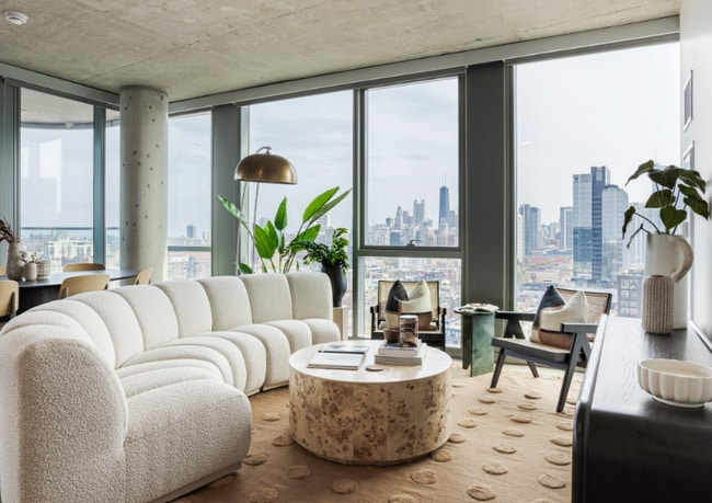 Building Photo - 1104 W Carroll Ave