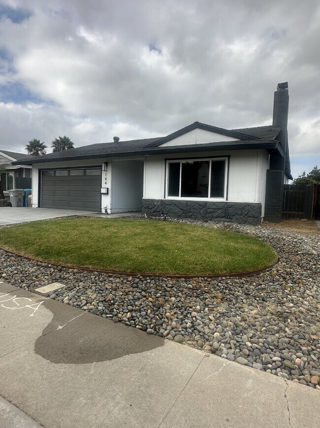 Stunning Fully Renovated 3 Bedroom, 2 Bathroom Single-Story Home in Otay Mesa West!