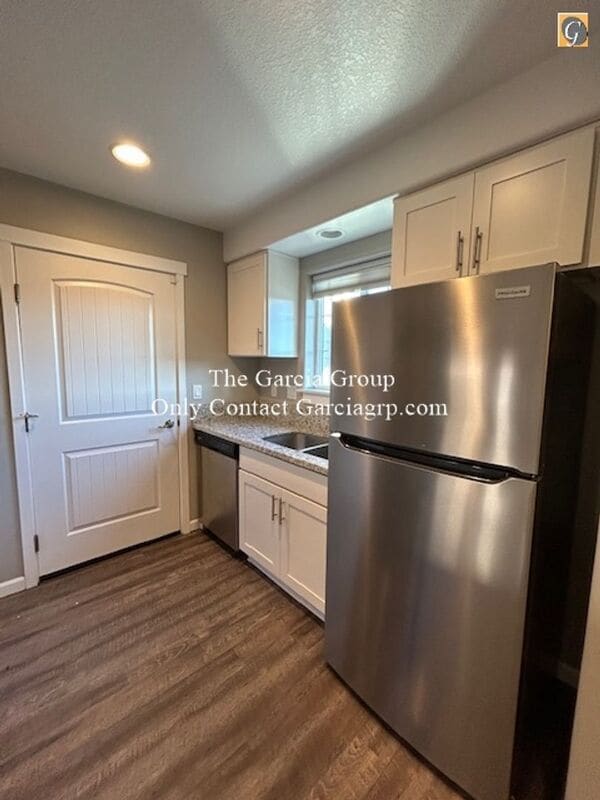 Photo - 15454 SE East Ave