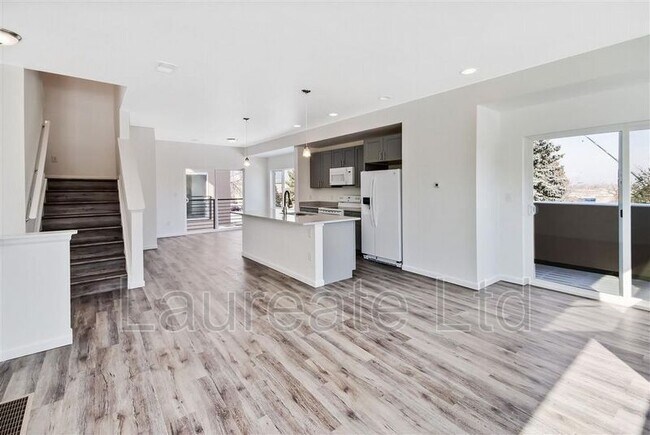 Photo - 5064 E Donald Ave