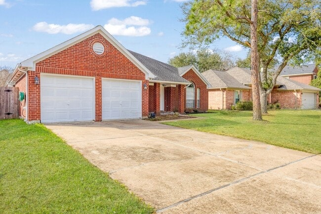 Photo - 2922 Abbey Field Dr