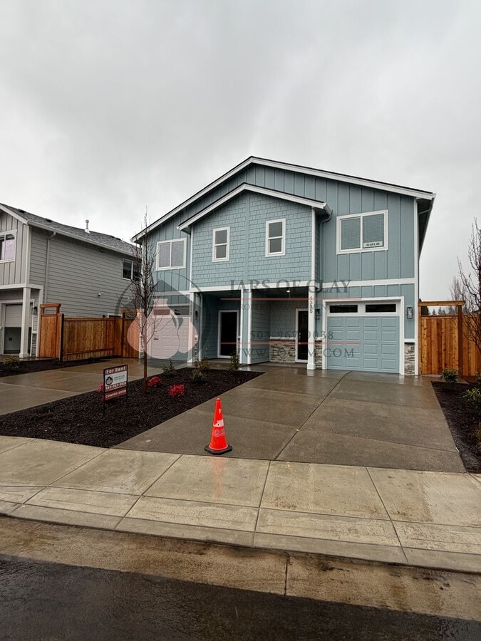 1333/1335 Oppek St NE #2023-LL765 - 1333/1335 Oppek St NE #2023-LL765 Unidad 1333