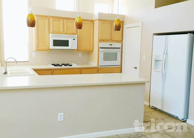 Photo - 6451 Spiced Butter Rum St