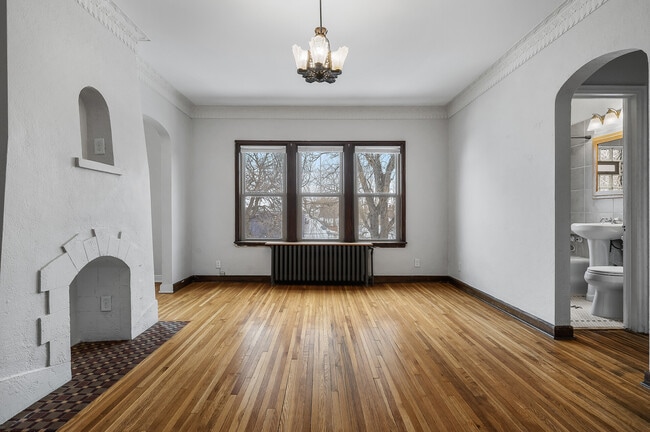 Living Room - 3200 Oakland Ave