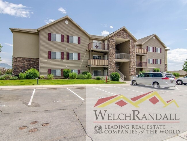 Building Photo - Spacious Lehi Condo Unit D