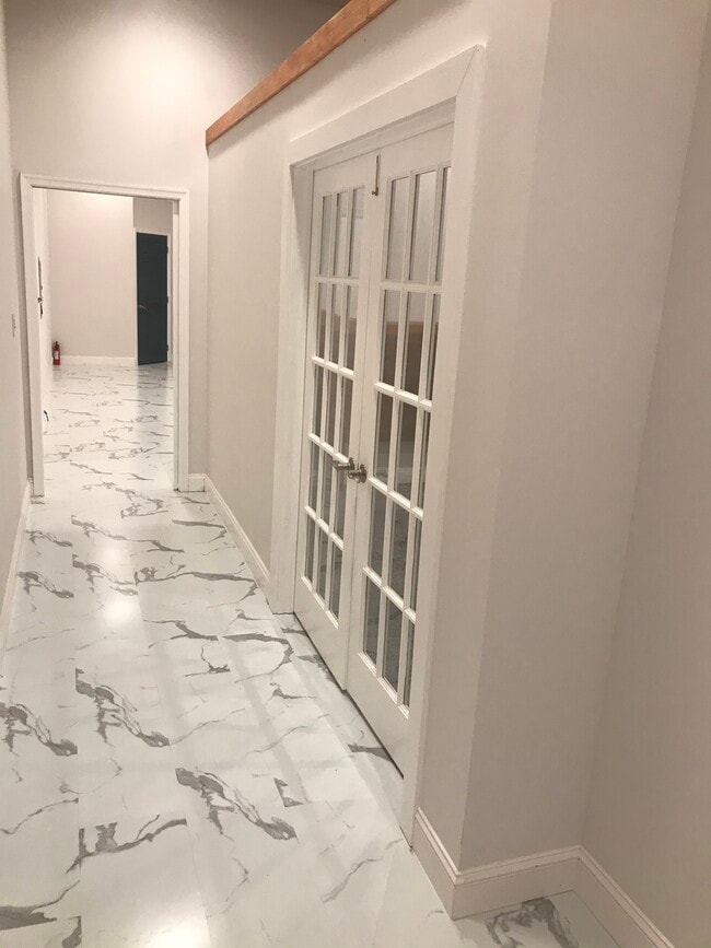 Photo - 809 N 2nd St Unit 2nd floor