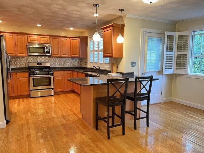 Photo - 36 Middlesex Ave