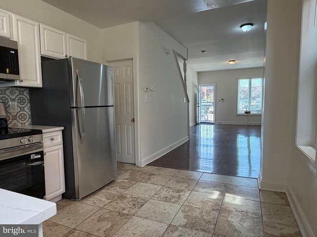 Photo - 2667 N Napa St