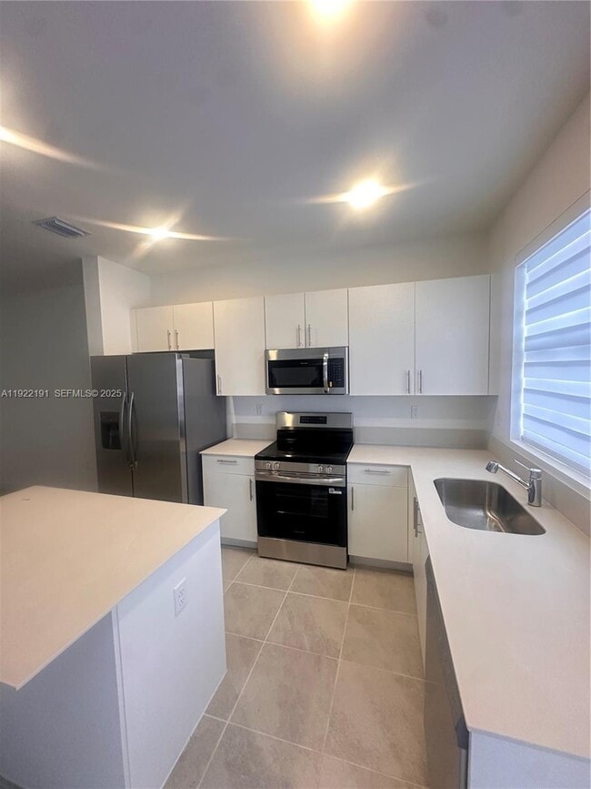 Photo - 26832 SW 121st Ave