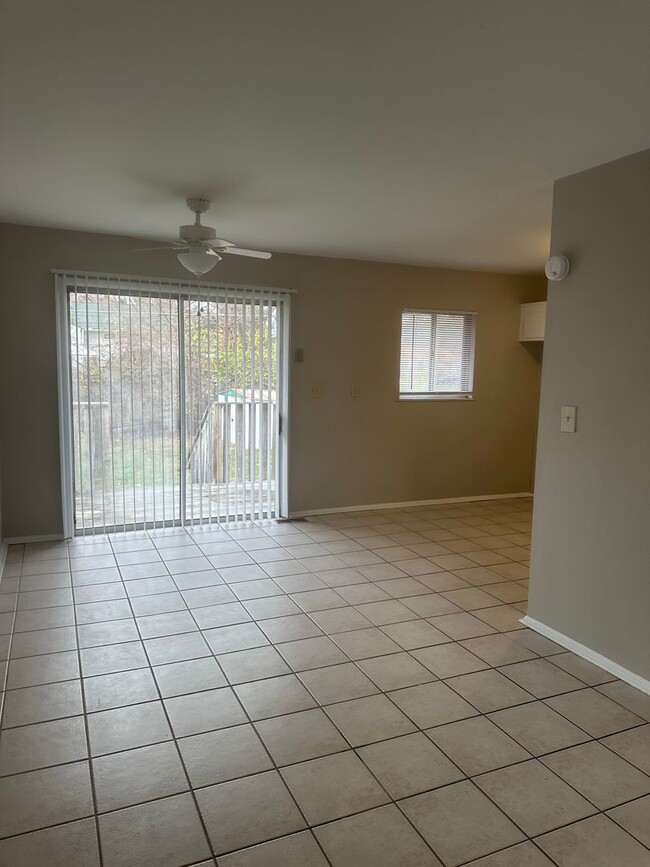 Photo - 3 Bedroom Single Family Home in Gahanna