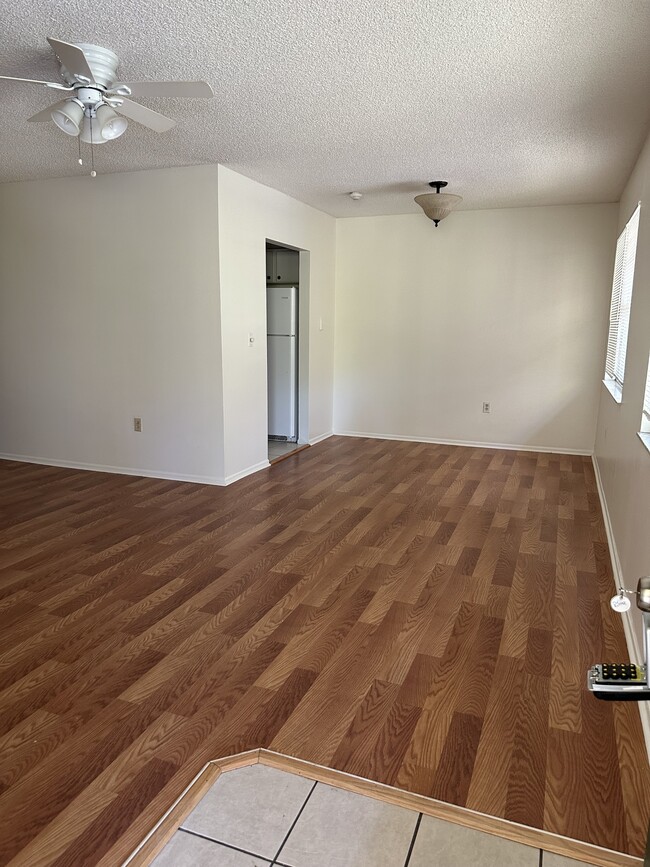 Photo - 4800 Rilma Ave