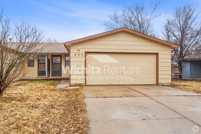 Building Photo - 3 bedroom 2 bath duplex in Derby Rental