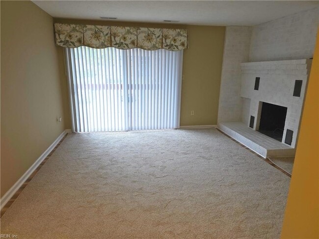 Photo - 4003 Governors Square Unit 8