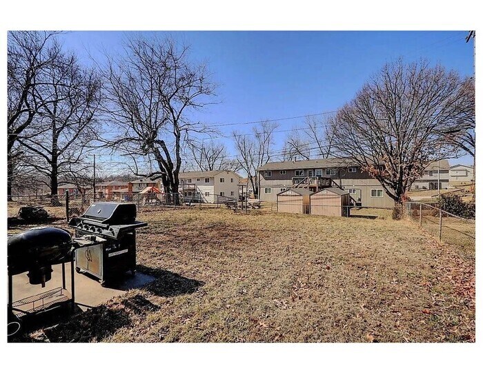 Photo - Charming 2 Bedroom 1 Bath Duplex in Parkda...