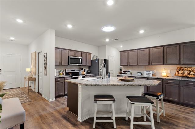 Photo - 3319 Everly Dr House