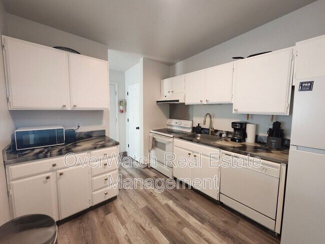 Photo - 3105 W 33rd Ave