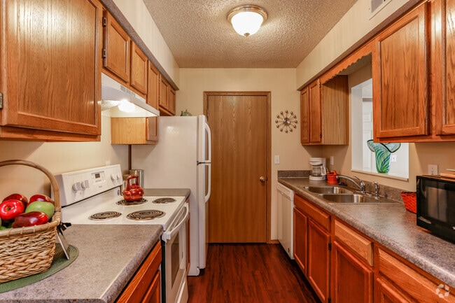 2BR, 2BA - 2x2B