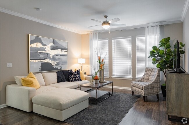 Photo - Spacious Floor Plans & Premium Amenities A... Unidad BTC2
