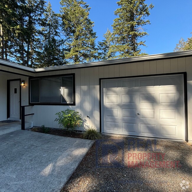 Fruitland Garden Nearby Condos for Rent Spanaway WA 3 Condos