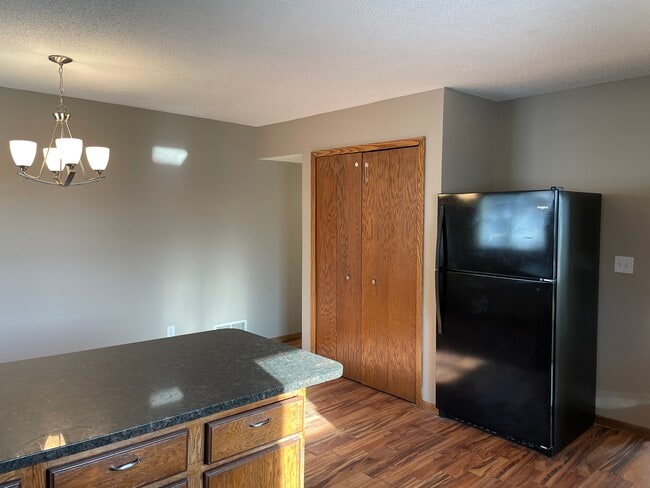 Photo - 8470 144th St W